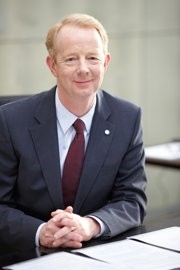 Dr. Marijn Dekkers