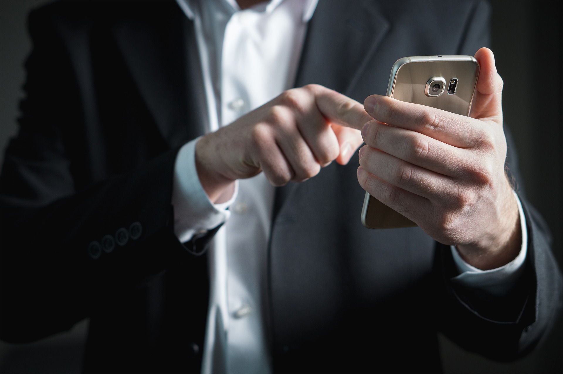 A man texting on his phone