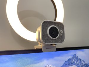 Webcam tips: External webcam with ring light